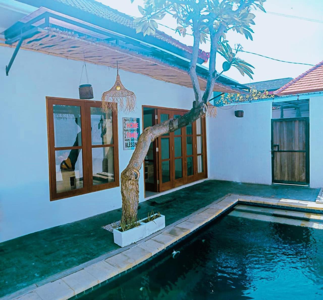 Villa Misoni 2 Bedrooms Side Sanur!